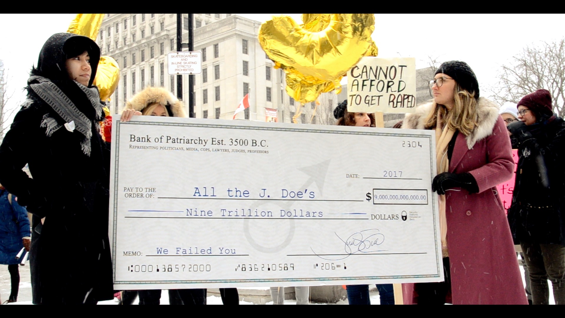 Protesters outside the courthouse